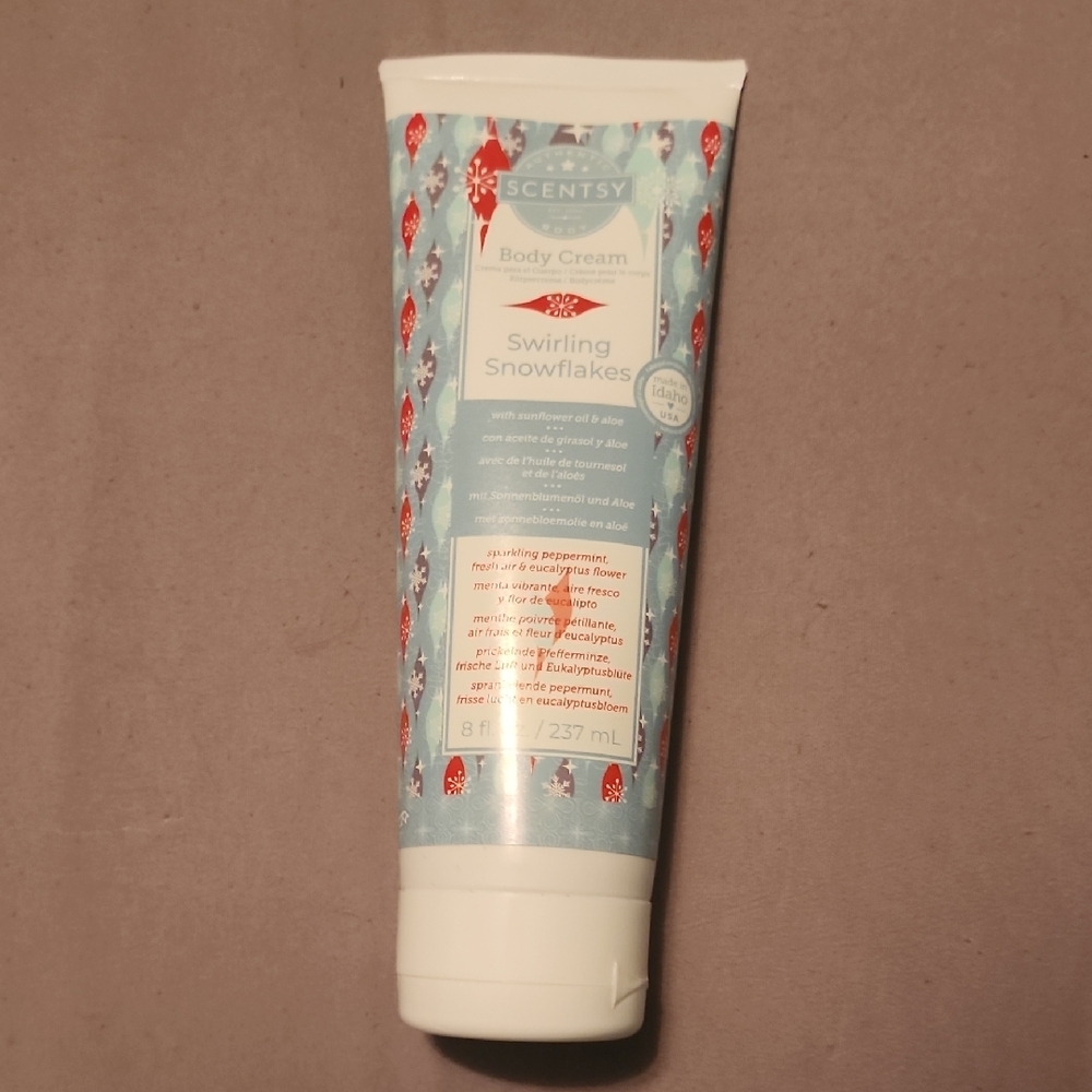Scentsy Swirling Snowflakes Body Cream - Blue and White